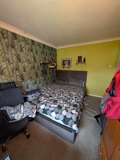 Large Double Room in Shared 2 Bedroom House Main Photo