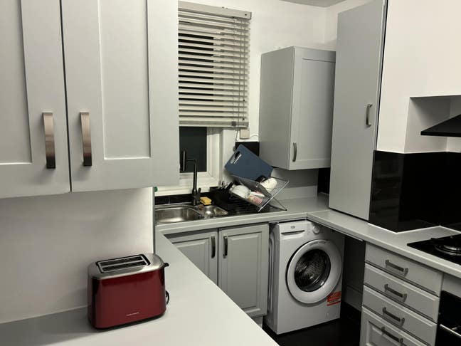 Room to Rent Main Photo