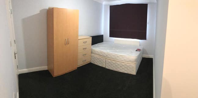 2 En-suite Double rooms to rent  Main Photo
