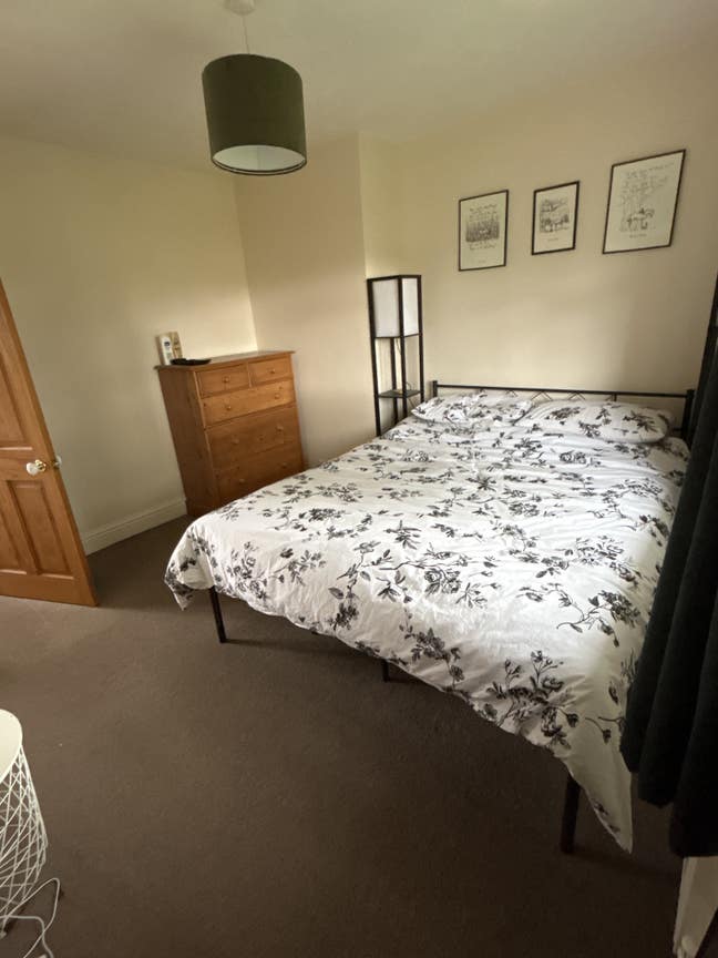 Double room in quiet village Main Photo