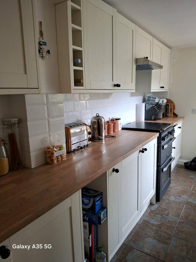 Nice quiet house. Main Photo