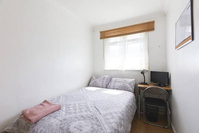 Shared Accommodation  for Young Profs.  Main Photo