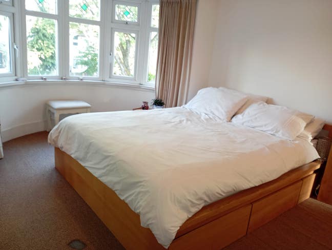 Hall Green Rooms to rent Main Photo
