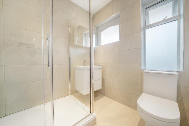 🏡New Flat next to Stonebridge Park Station Main Photo