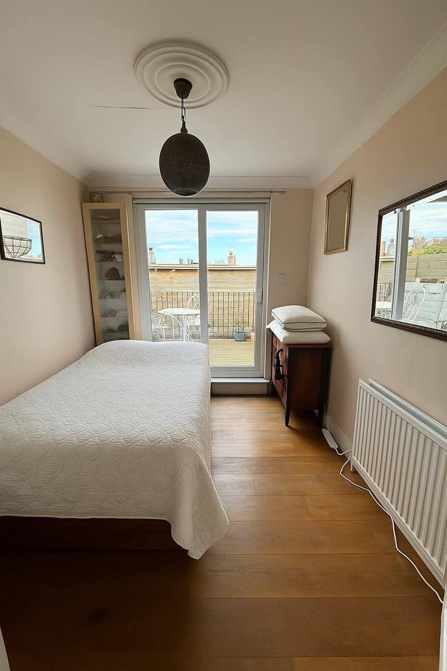 Beautiful room in Crouch End  Main Photo