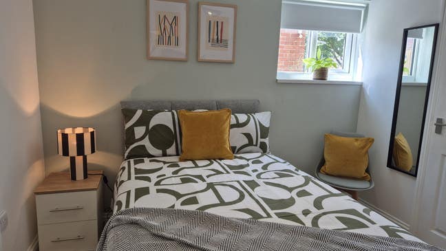 🏠No Deposit| Ensuite Room | 5 Min Walk to Horton Main Photo