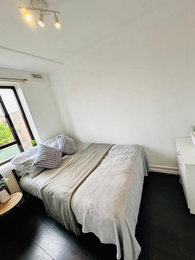 Dalston/Islinghton*Large Double*Ready to Move Main Photo