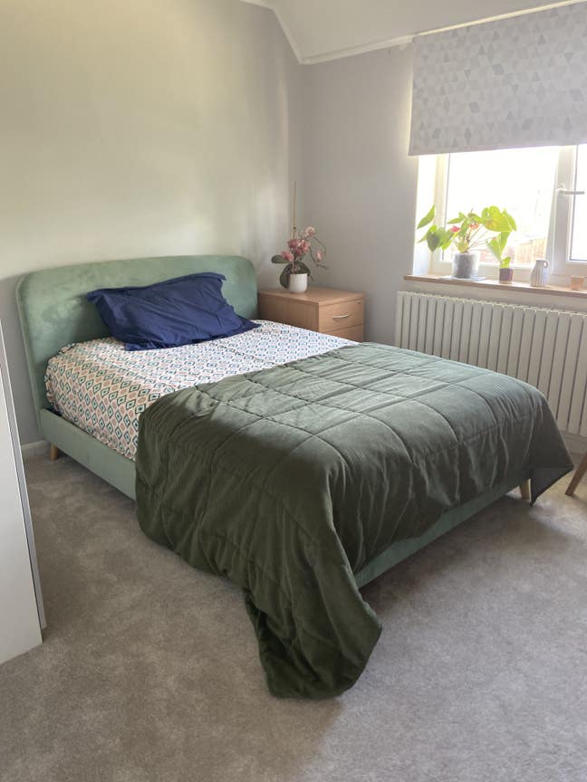 Room in Amersham  Main Photo