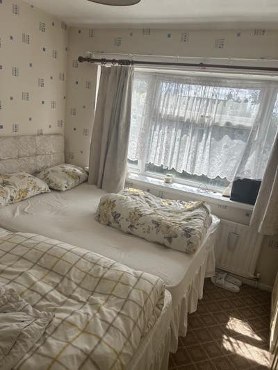 Room to rent  Main Photo