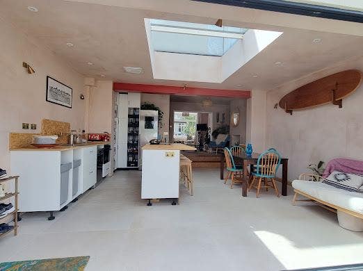 Lovely House Bishopston for December Rent Main Photo