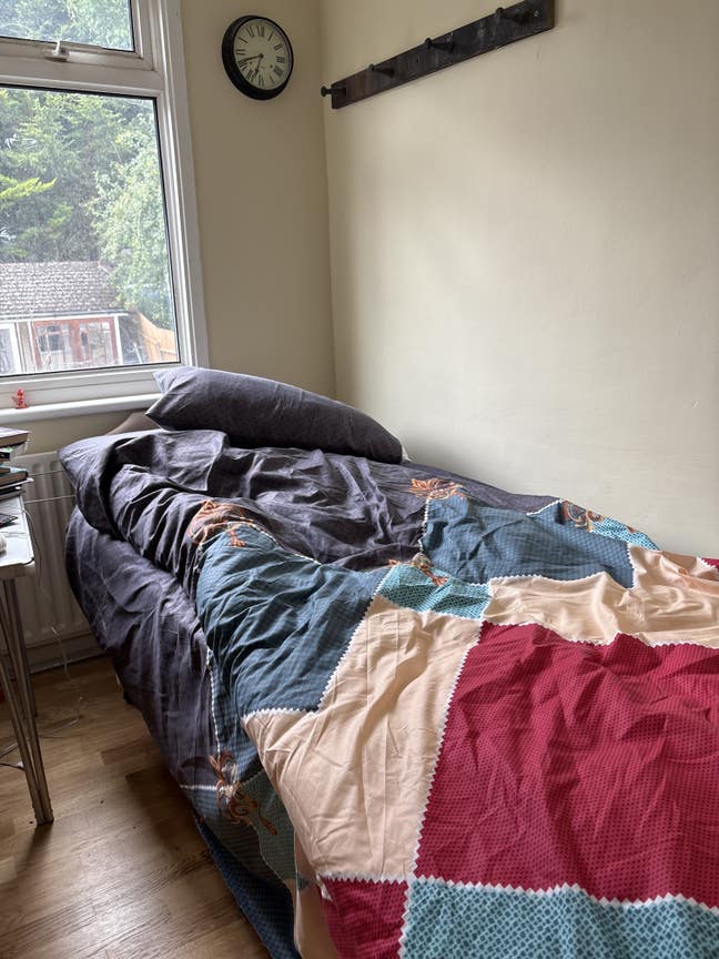 Room for Muslim preferably Main Photo