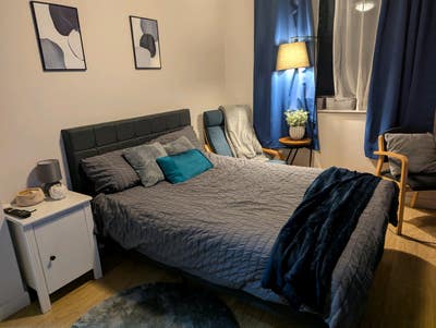 Spacious room available Moldgreen Main Photo