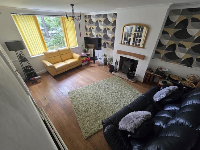 Double room with ensuite shower Main Photo