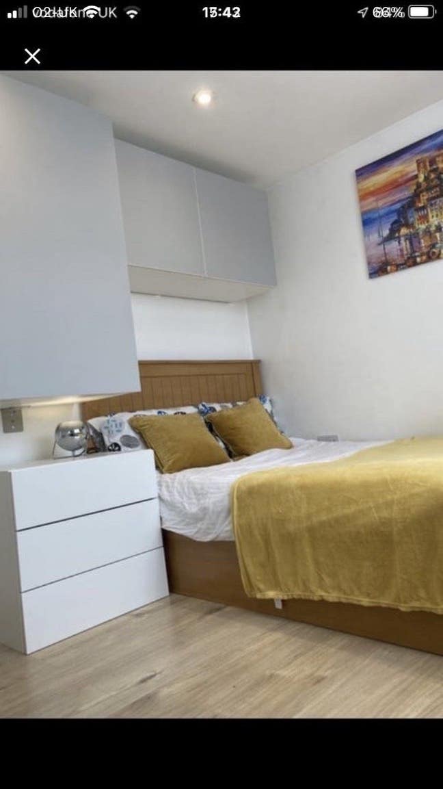 Double room 10 mins walk to Hanger Lane station  Main Photo