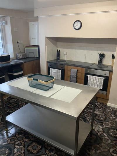 Single and Double Ensuite Rooms to Rent  Main Photo