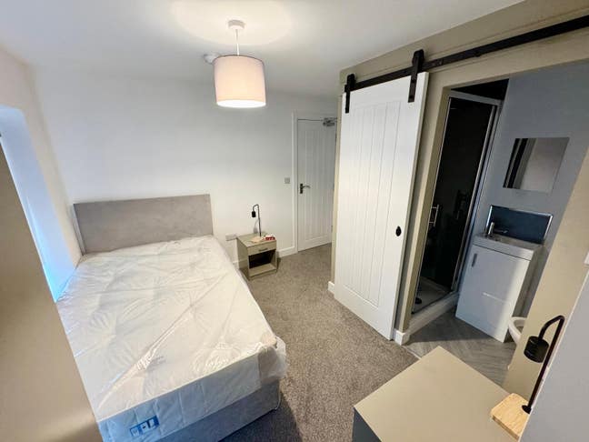 Stunning En-Suite Rooms! Main Photo