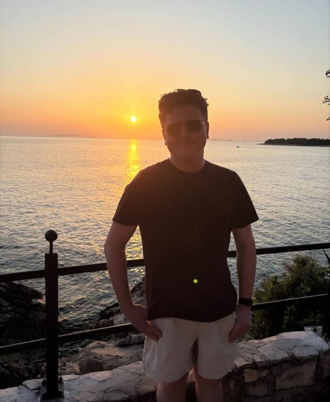 Late 20s male professional seeking friendly house! Main Photo