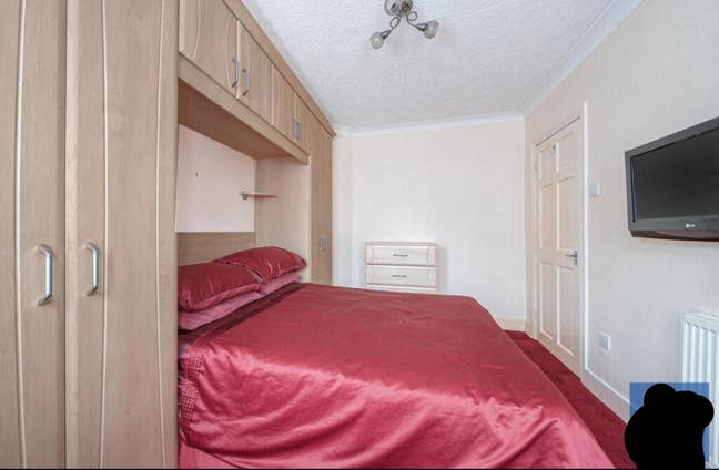 Double Bedroom Main Photo