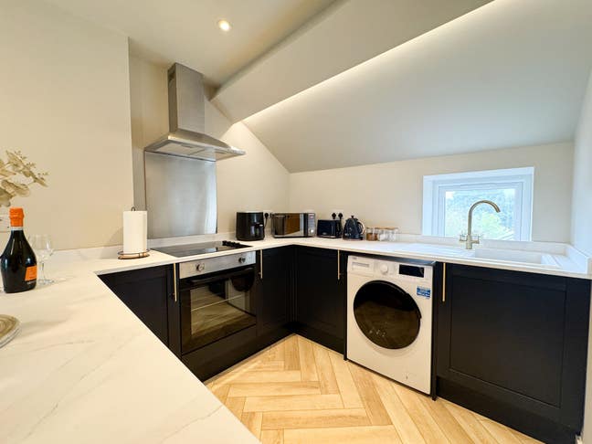 High-Spec Ensuite Room in 4-Bed House  Main Photo