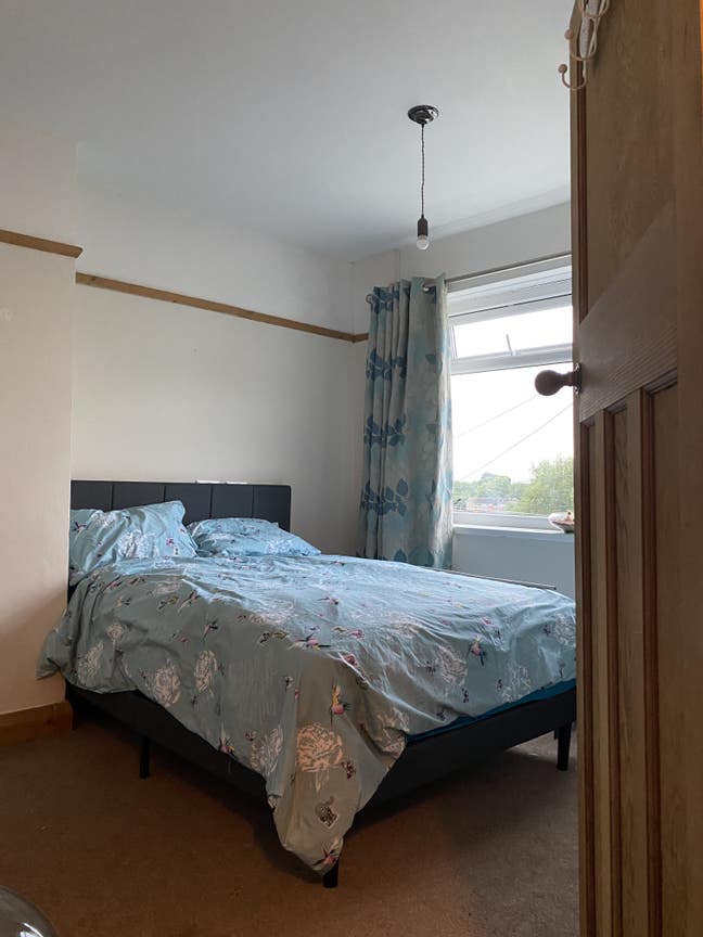 Room Main Photo