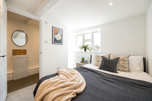 Brand New Bedrooms in Wallingford 3 ROOMS LEFT! 🌟 Main Photo