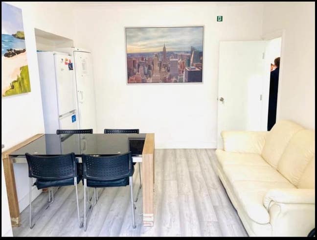 Good size single room  Main Photo