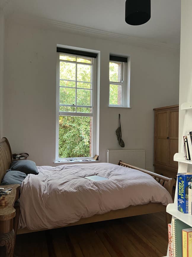 2 bed/ 2 bath Flat in Exeter Castle  Main Photo