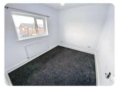 One room in a 3bedroom Main Photo