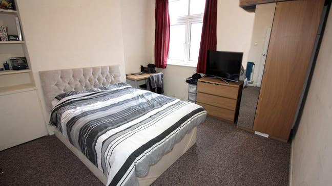 Large ensuite double room on Gloucester Road Main Photo