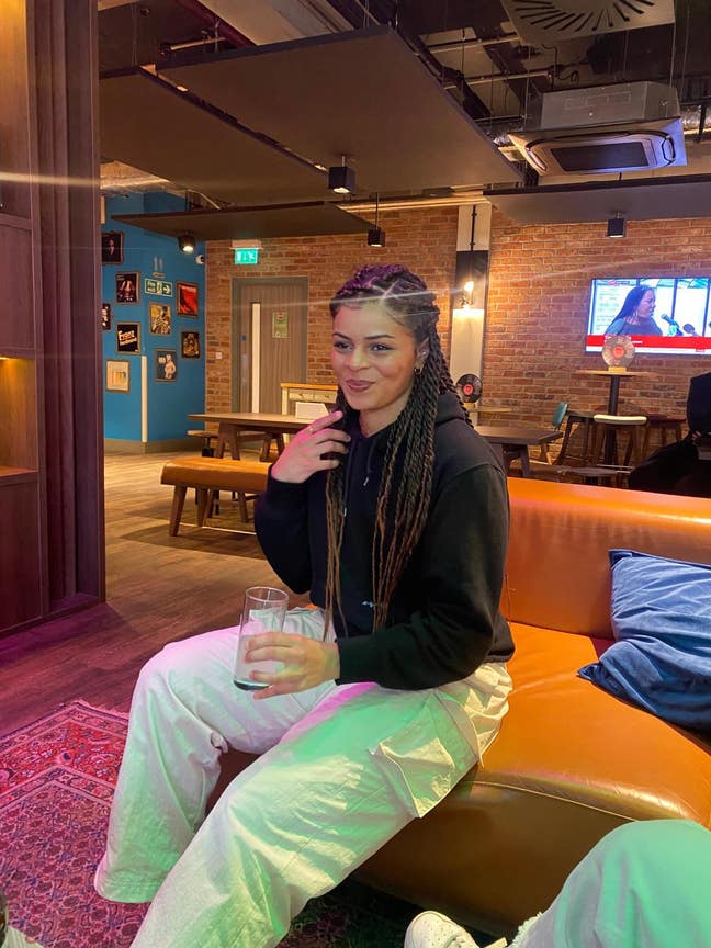 Looking for double ensuite and/or buddies! Main Photo