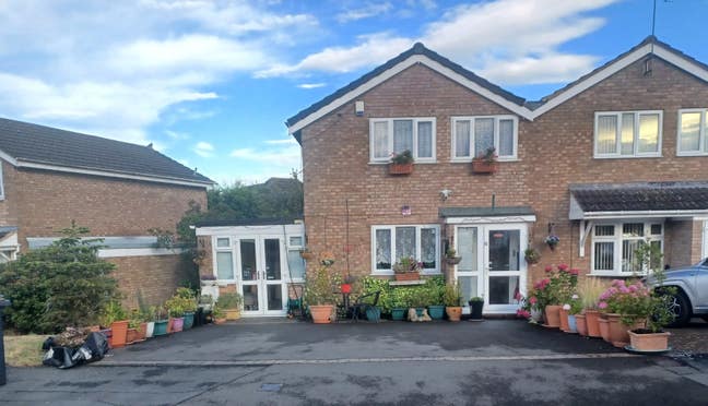 Nice Double room(140) or Single Room(115) NUNEATON Main Photo