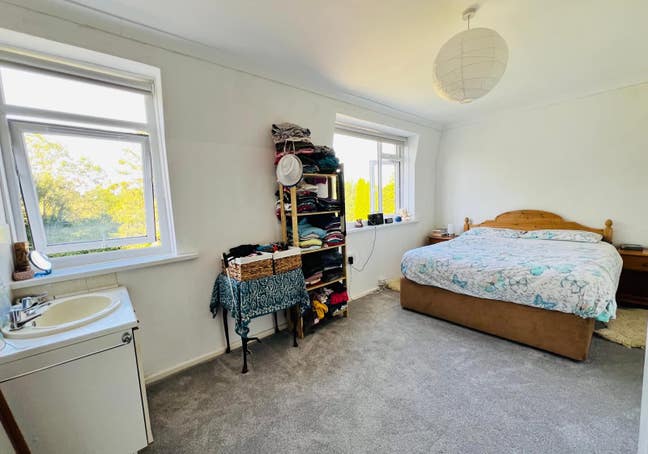 Large double room in Buckfastleigh+gorgeous garden Main Photo