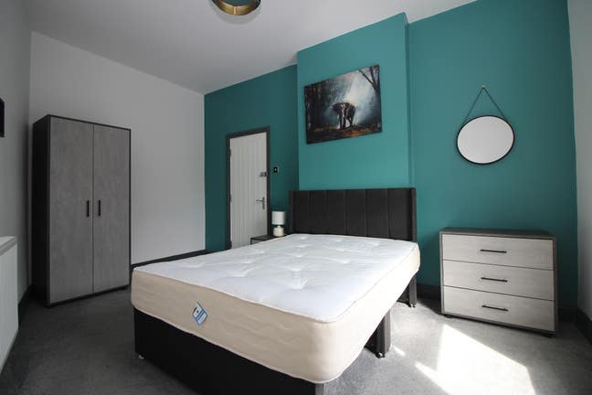 *Half Price First Months Rent* Double room to Let  Main Photo