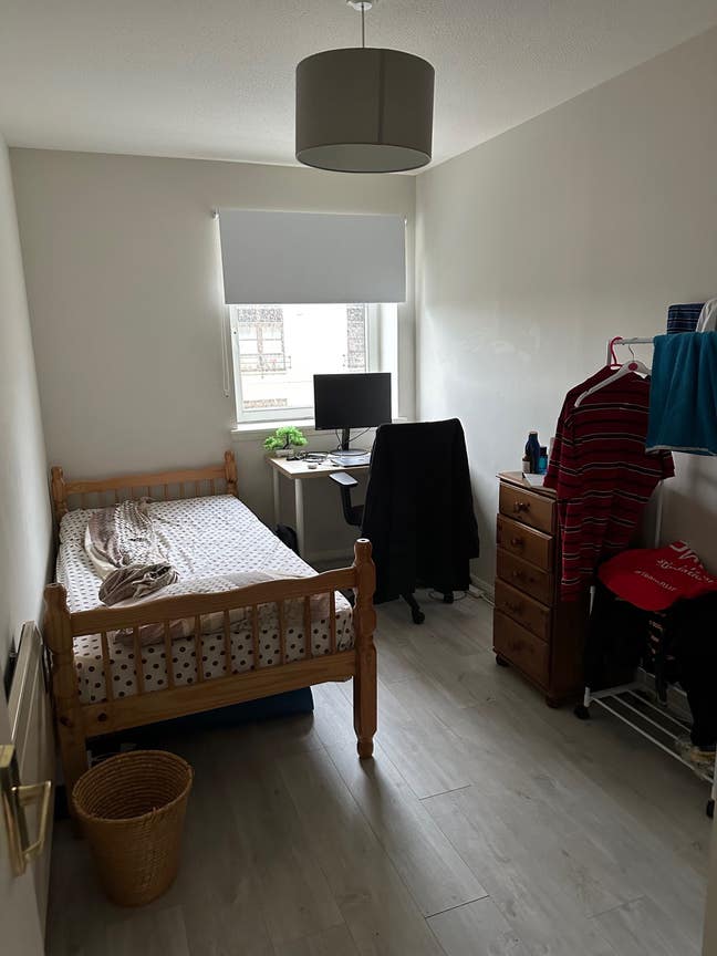 Single room for rent till end of November. Main Photo