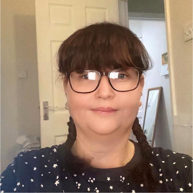 I’m female  Main Photo
