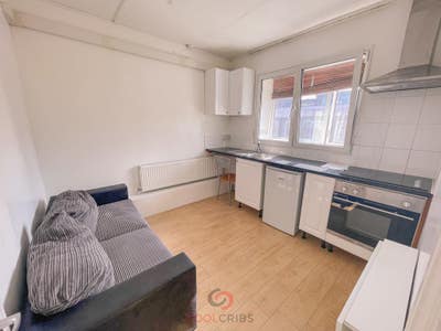 1 bed in Holloway Road, Islington, N7 Main Photo