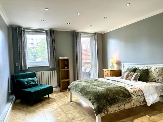 Stunning Rare 4 Bedroom House near Canary Wharf Main Photo