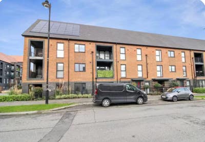 Modern New Build Flat with Parking  Main Photo