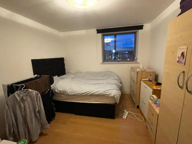Bright Double Room in 3Bed Flat in Canary Wharf Main Photo