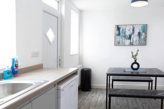 3  Bed 1 Bath House Main Photo