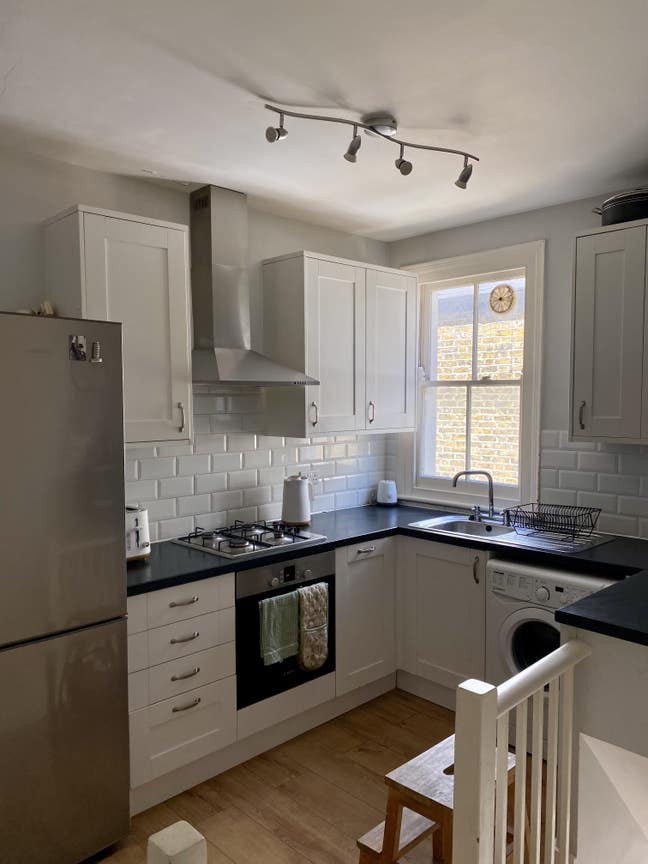 Bright Room in Earlsfield  Main Photo