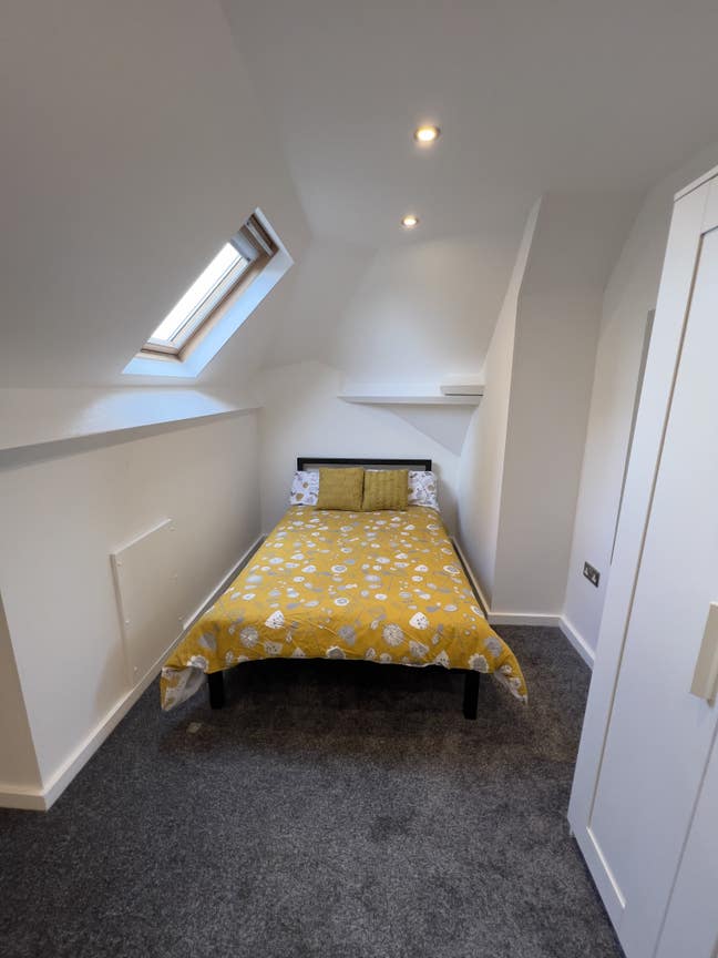 Room Tong Rd All Bills Newly Refurbished  Main Photo