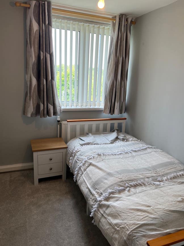 Single room Main Photo