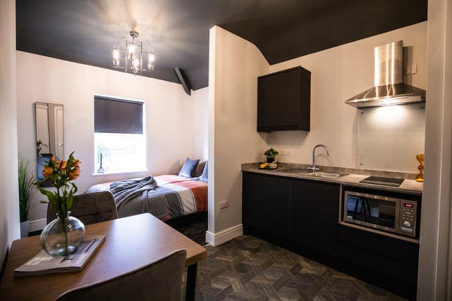 Modern Studio Near Hospital - 1St Month Half Price Main Photo