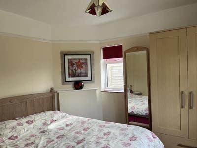 Double Room with Own Shower/Wc  Monday to Friday  Main Photo