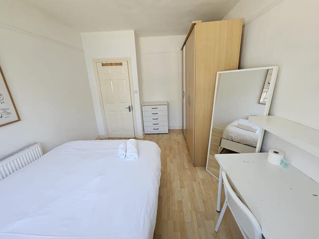 2 Rooms! Bills inc 🌸Tooting Bec🌸 2 Bathroom Main Photo