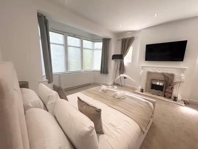 Brand New 6 Bed House close to Hospital  Main Photo