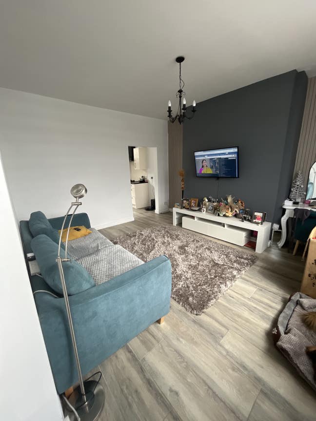 Room for rent  Main Photo
