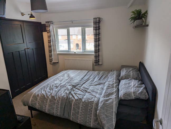*** Two rooms available - All bills included *** Main Photo