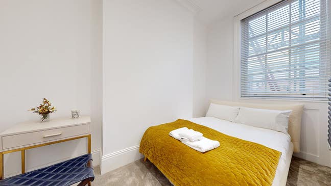 Luxury 1-bed apartment near Baker street Main Photo